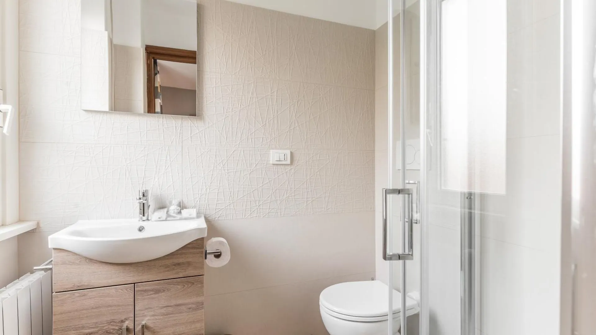 Amelia 5 Bed & Breakfast Rome Italy